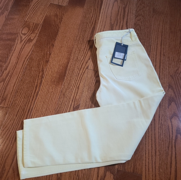 Jeans - Picture 5 of 7